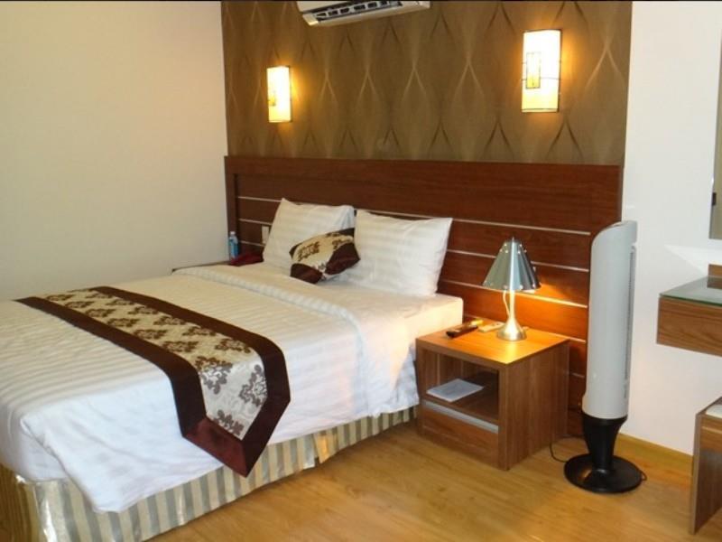 Minh Nhat Hotel ญาจาง ภายนอก รูปภาพ
